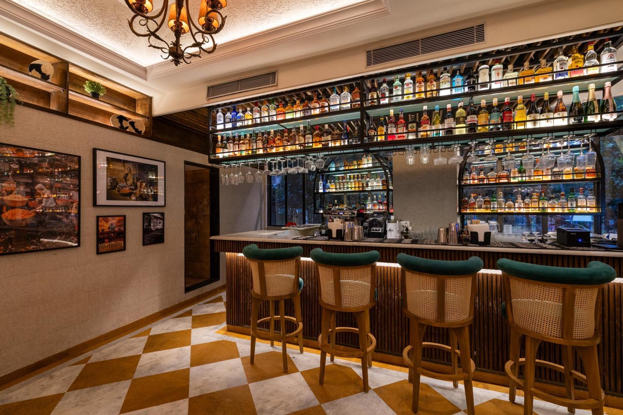 Arnna Hotel - Goregaon Mumbai Exterior photo